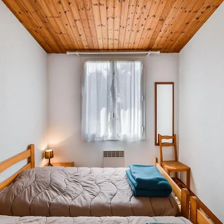 Vakantiehuis Pleasant Holiday In Saint-savinien With Pool *